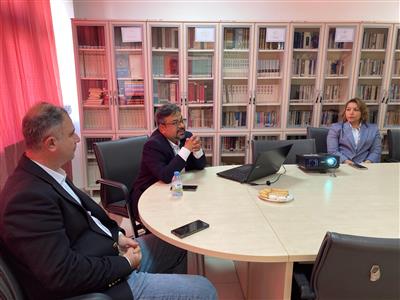 ASÜ’de Hindistan'ın postkolonyal  süreci ve tarihi masaya yatırıldı